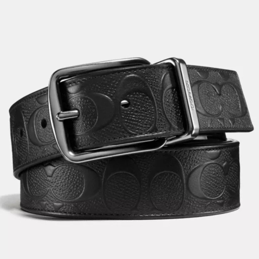 COACH Harness Buckle Cut
To Size Reversible Belt, 38